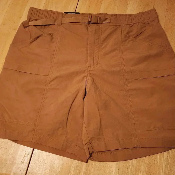 NWT Eddie Bauer brown tech shorts sizes large & xlarge - Picture 3 of 12